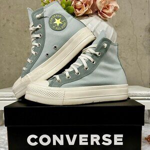 NWT CONVERSE Chuck Taylor All Star Lift Platform Canvas High Tops - Size 7.5